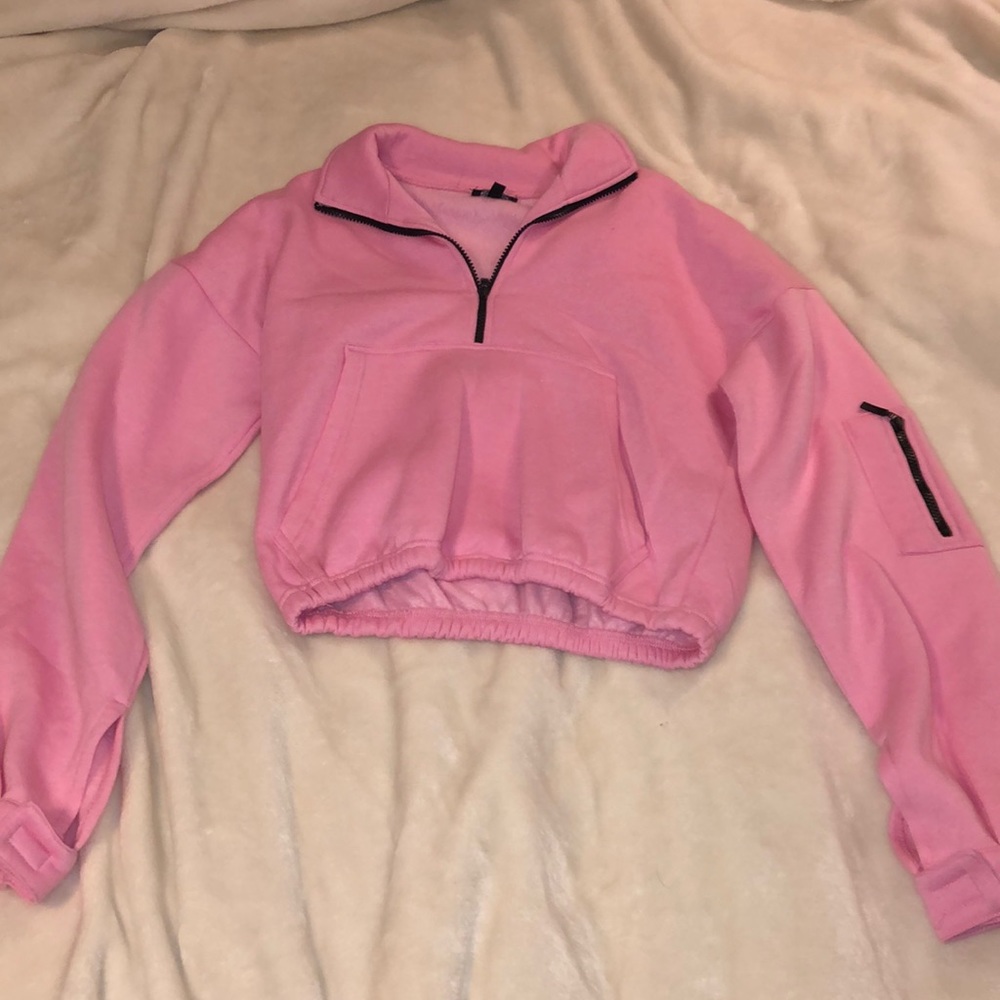 Boohoo cropped zip up